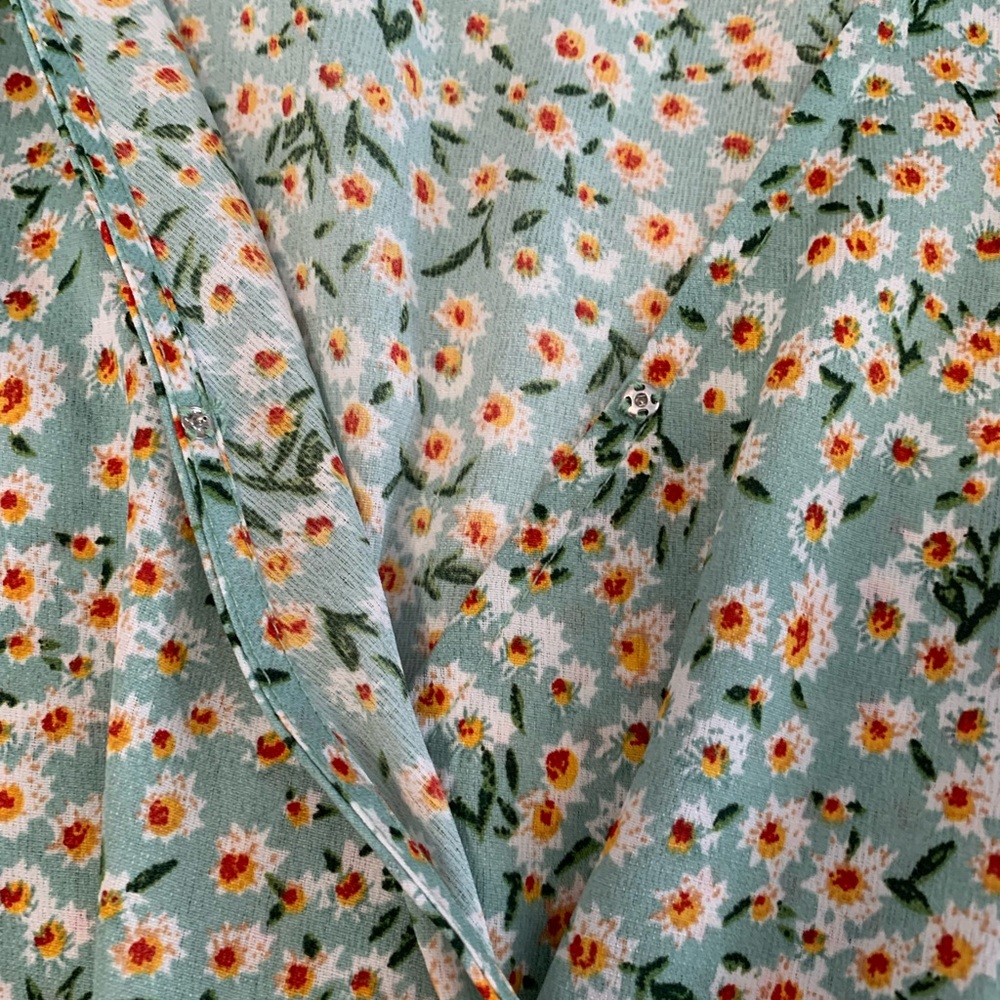 Davi & Dani Floral Dress - Picture 10 of 16